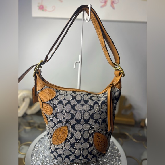 Coach 2007 Bleecker Denim Floral Appliqué Whiskey Leather Flower Bag EUC - Picture 4 of 16